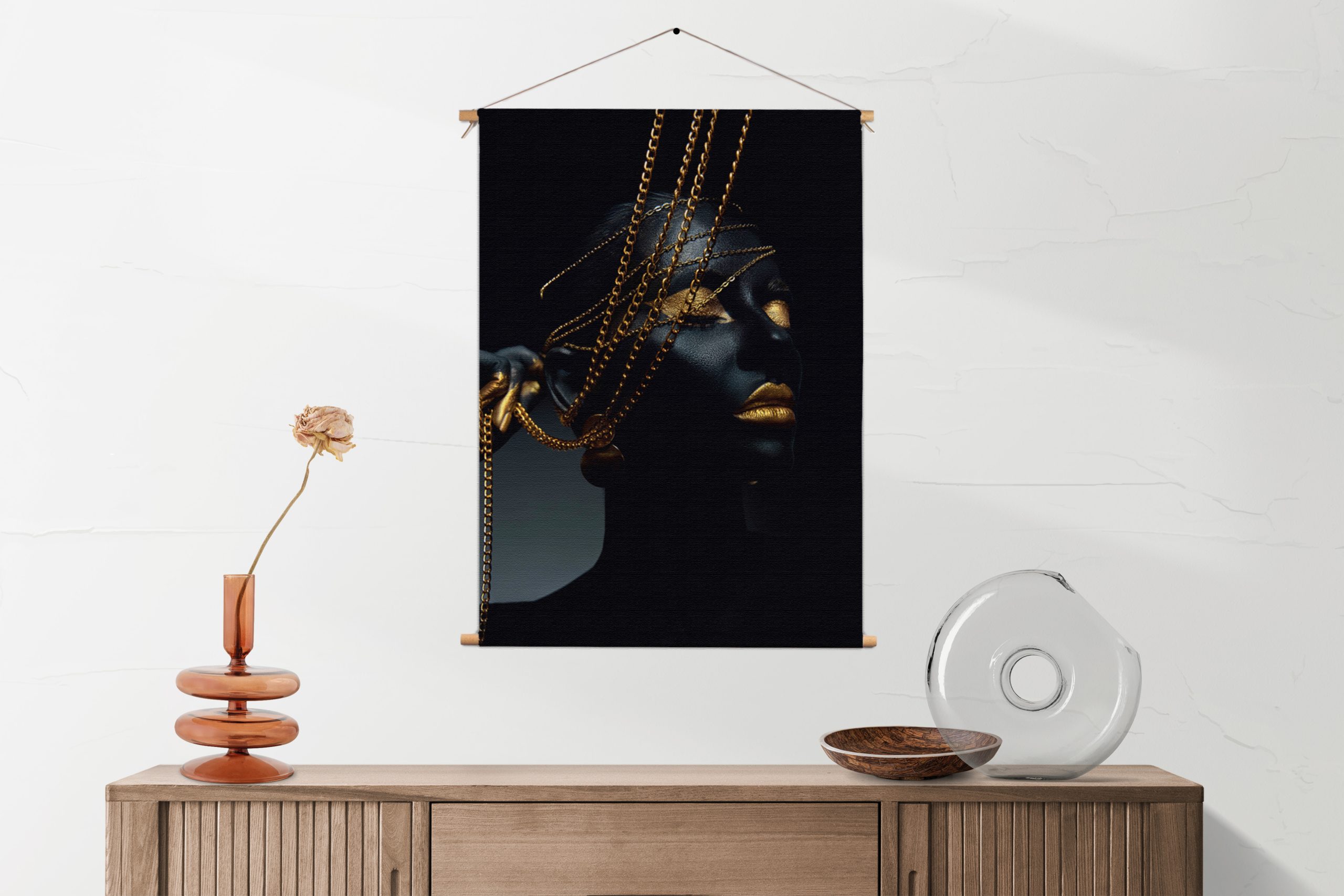 Textielposter Black Whoman With Gold Orange