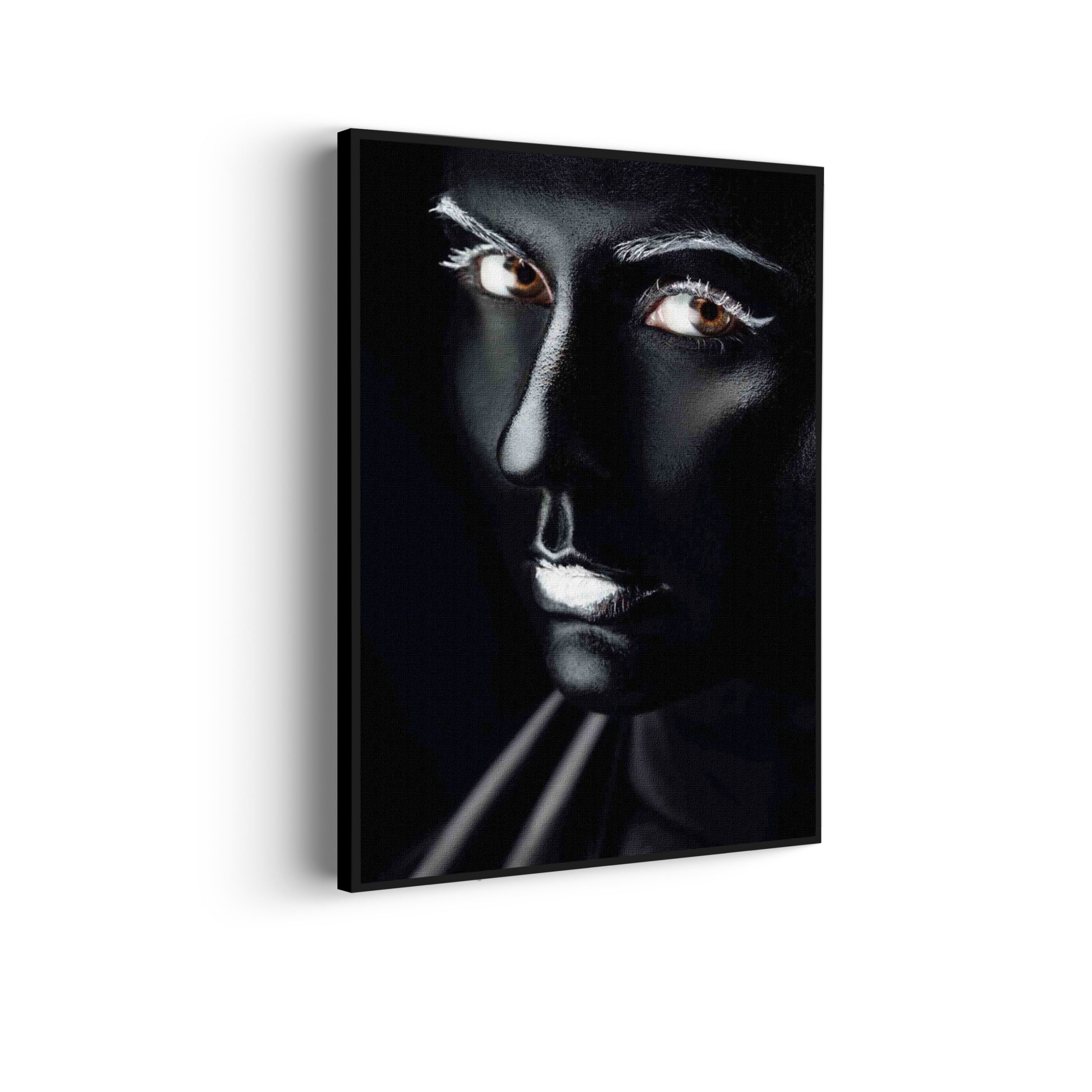 Akoestisch Schilderij Dame Zilvere Make up Rechthoek Verticaal Template 50 70 verticaal lifestyle 2 scaled 1