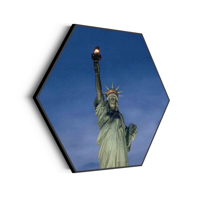 Akoestisch Schilderij Vrijheidsbeeld New York Donker 02 Hexagon Template Hexagon Steden 19 1 scaled 1
