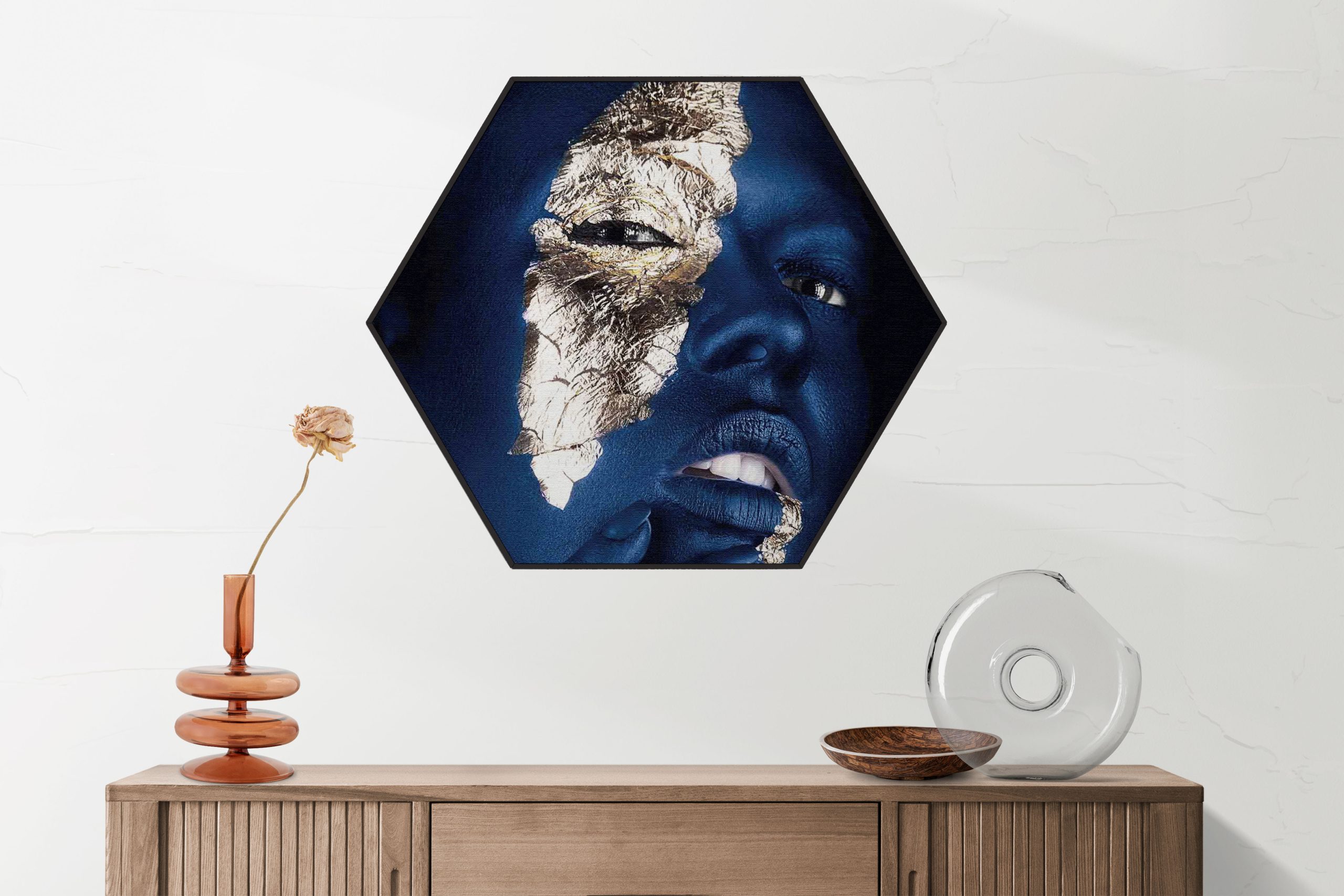 Akoestisch Schilderij Dame Gouden Make up Hexagon Template Hexagon lifestyle 13 2 scaled 1