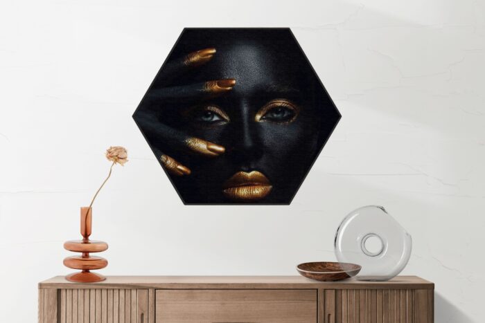 Akoestisch Schilderij Dame Gouden Make up Hexagon Template Hexagon lifestyle 17 2 scaled 1
