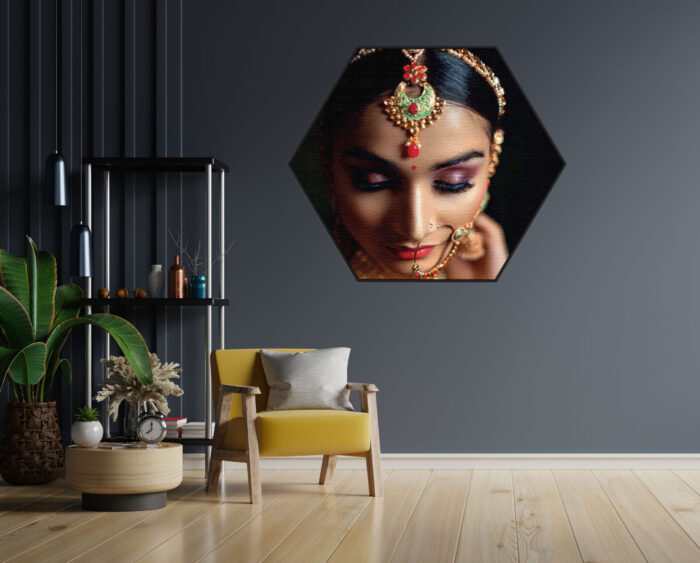 Akoestisch Schilderij Indiaanse Vrouw In Kostuum Hexagon Template Hexagon mensen 21 1 scaled 1