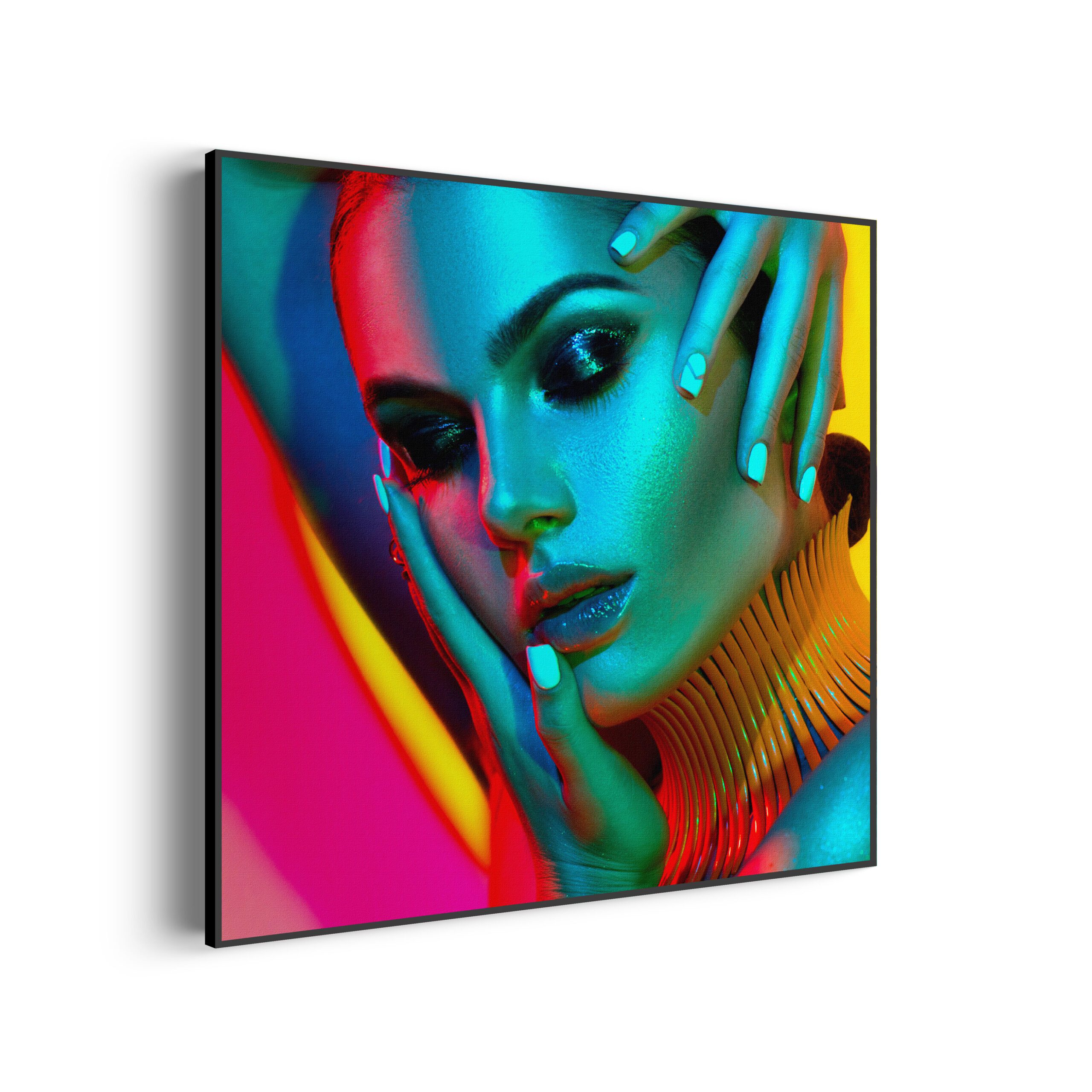 Akoestisch Schilderij Kleurrijke Vrouw Vierkant Template Vierkant Rond Beauty 5 scaled 1