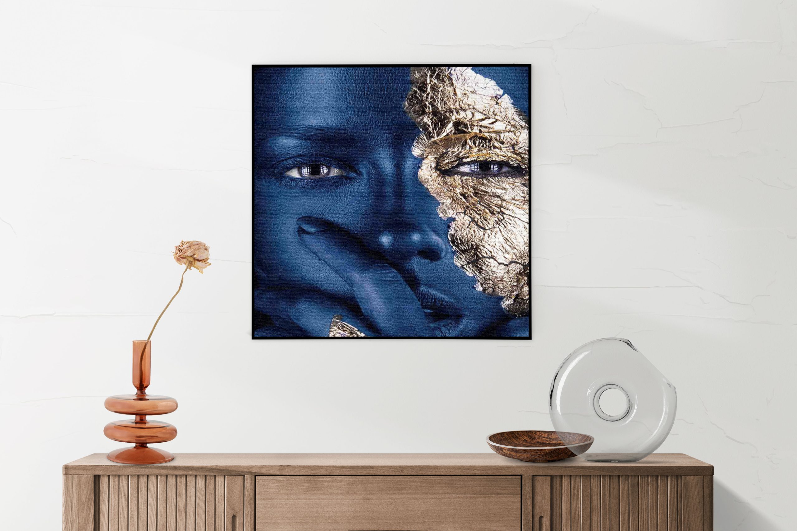 Akoestisch Schilderij Golden Whoman 01 Vierkant Template Vierkant Rond lifestyle 12 1 5 scaled 1