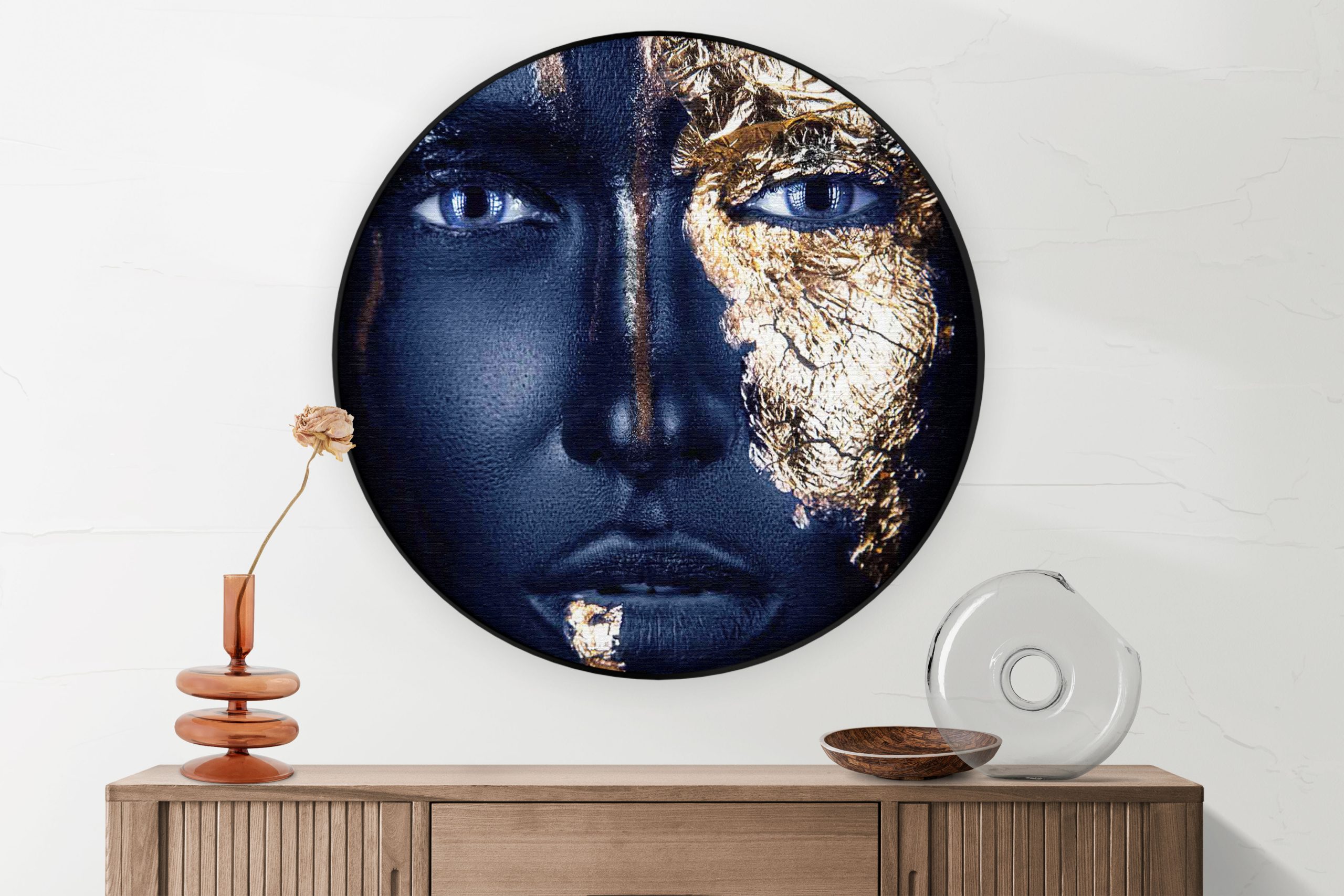 Akoestisch Schilderij Golden Whoman 03 Rond - Muurcirkel Template Vierkant Rond lifestyle 14 1 2 scaled 1