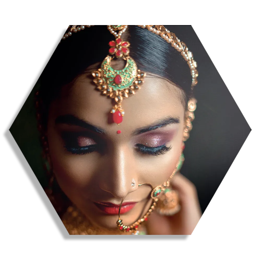 Schilderij Indiaanse Vrouw In Kostuum Hexagon Template Hexagon1 Mensen 21 1