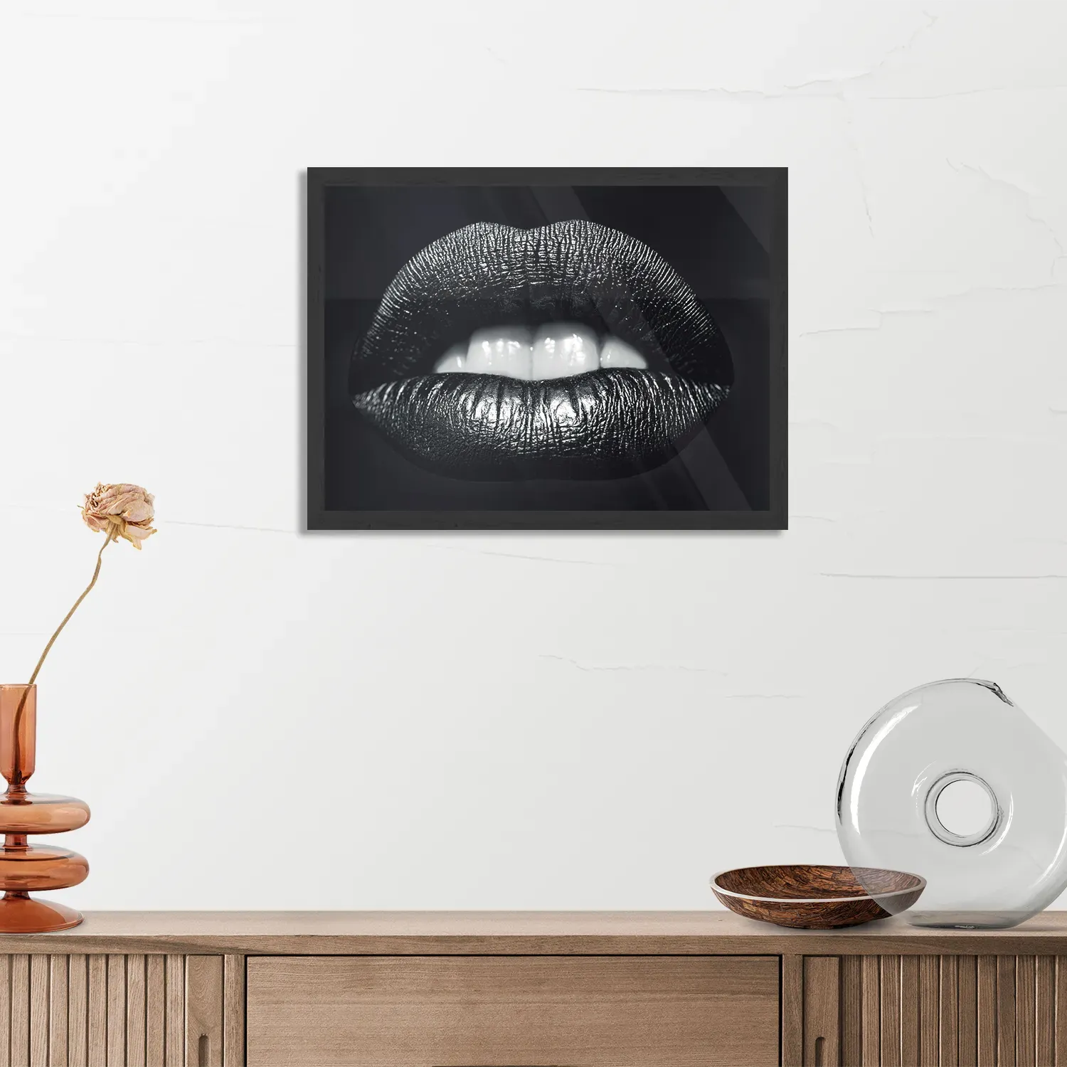 Poster Silver Lips Rechthoek Horizontaal Met Lijst Template PBF 50 70 Horizontaal Lifestyle 4 3