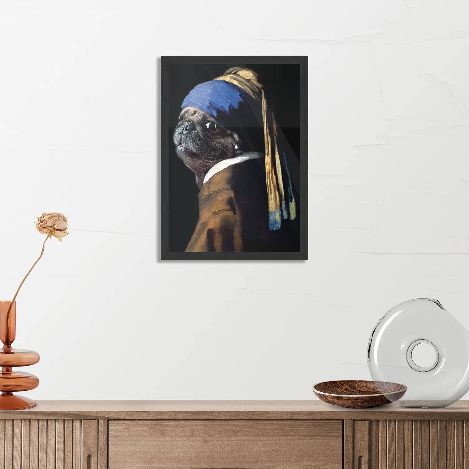 Poster Menselijke Bulldog Hond Als Meisje Met De Parel Rechthoek Verticaal Met Lijst Template PBL 50 70 Verticaal Ironisch 10 3