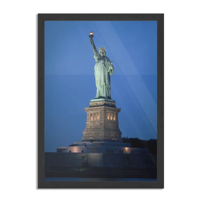 Poster Vrijheidsbeeld New York Donker 01 Rechthoek Verticaal Met Lijst Template PBL 50 70 Verticaal Steden 18 1