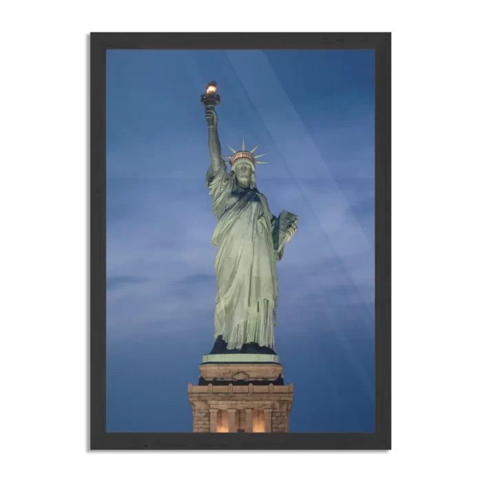 Poster Vrijheidsbeeld New York Donker 02 Rechthoek Verticaal Met Lijst Template PBL 50 70 Verticaal Steden 19 1