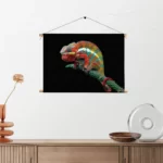 Textielposter De Kameleon Zittend Op Plant Rechthoek Horizontaal Template TP 50 70 Horizontaal Dieren 50 2