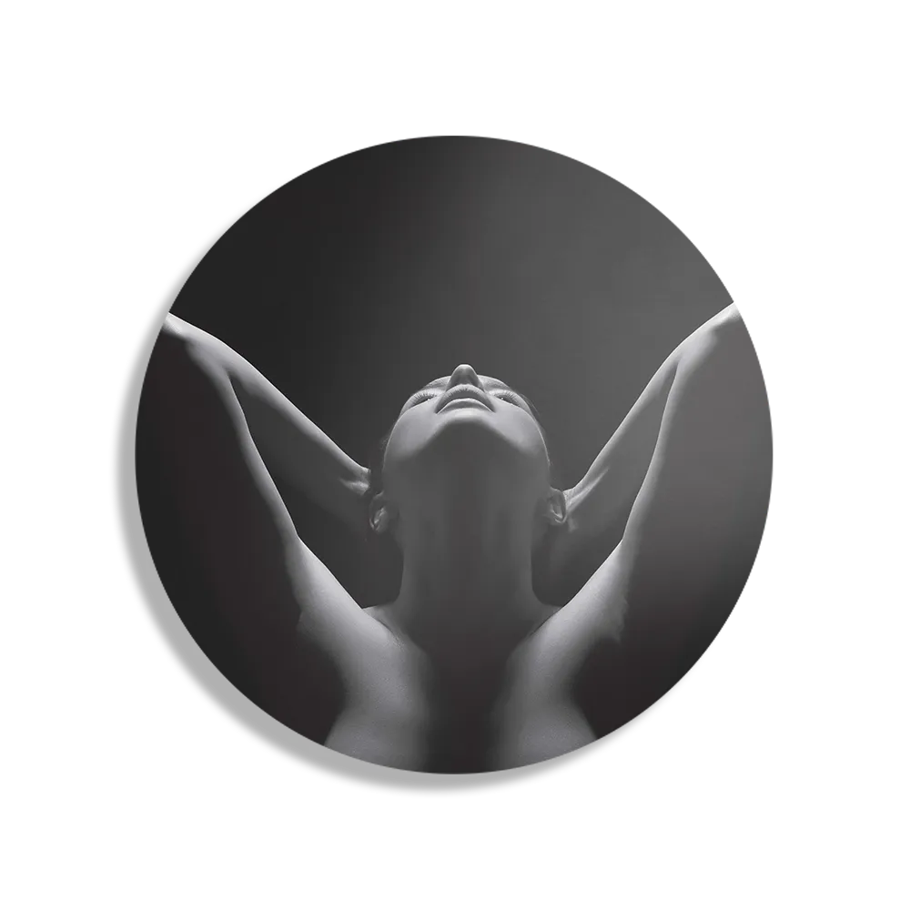 Schilderij Mooie Vrouw met ontbloot Bovenlichaam Rond – Muurcirkel Template TP DB Rond Mensen 30 1