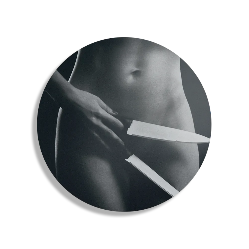 Schilderij Vrouwlijke Messentrekker Rond – Muurcirkel Template TP DB Rond Mensen 4 1