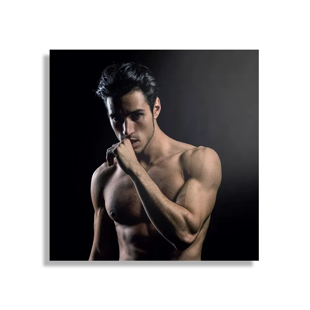 Template_D_Vierkant_Mensen_41-1 Schilderij Sexy Man Met Donkere Hare en Ontbloot Bovenlichaam Vierkant Template D Vierkant Mensen 41 1